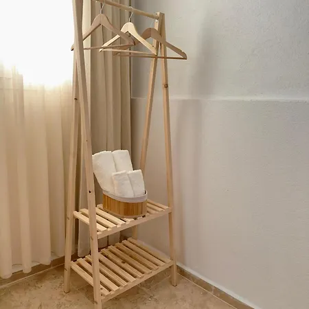 Holurla House Apartment *